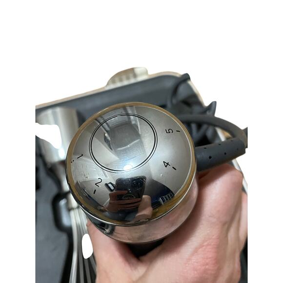 KITCHENAID Immersion Hand Blender 5-Speed Set KHB2561 NO CHOPPER NO PITCHER - Picture 8 of 8